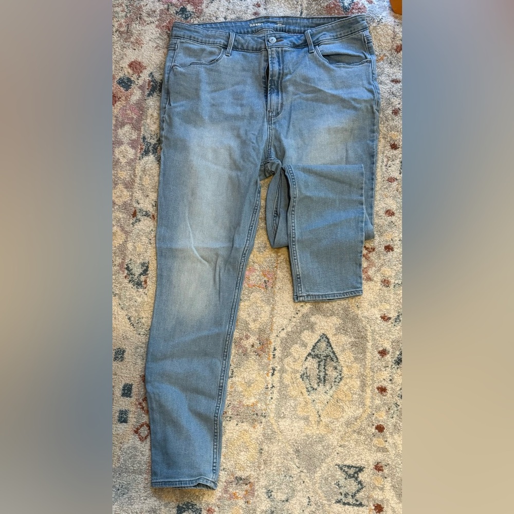 Never Worn Old Navy Women's Skinny Jeans